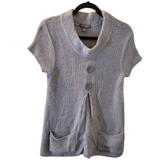 Suzie Where Womens Sz PXL Gray Solid Short Sleeve Knitted Sweater - Picture 7 of 9